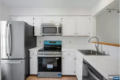 43 Rushmore Lane, Hackettstown, NJ 07840 - Photo 1