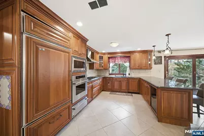 319 Truman Drive, Cresskill, NJ 07626 - Photo 18