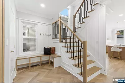 180 Crescent Avenue, Leonia, NJ 07605 - Photo 10