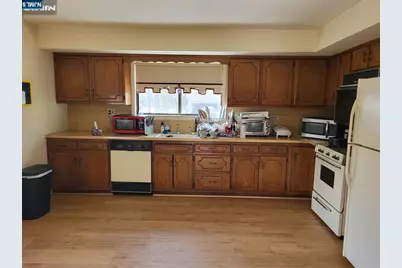 139 Webster Drive, Wayne, NJ 07470 - Photo 6