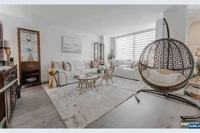 806 Harmon Cove Tower 806 #806, Secaucus, NJ 07094 - Photo 2