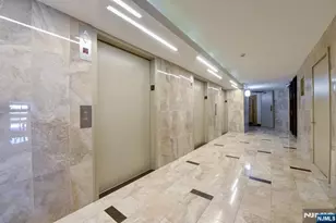 806 Harmon Cove Tower 806, Secaucus, NJ 07094 - Photo 46