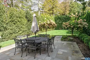 11 Aldbury Dr, Upper Saddle River, NJ 07458 - Photo 50