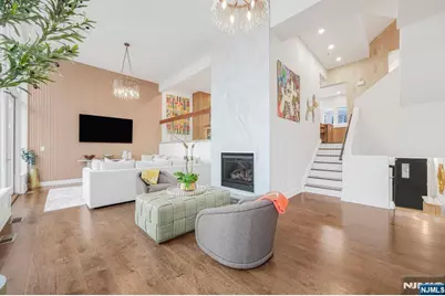 9 Vela Way, Edgewater, NJ 07020 - Photo 4