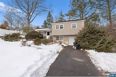 427 Andre Avenue, Northvale, NJ 07647 - Photo 1
