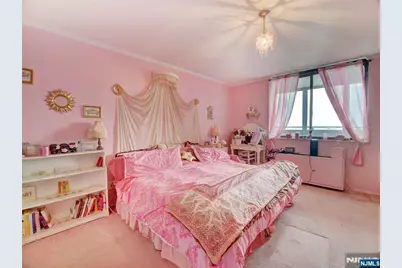 250 Gorge 28A #28A, Cliffside Park, NJ 07010 - Photo 20