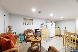 592 Broad St, Carlstadt, NJ 07072 - Photo 32