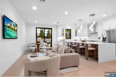 5 Fey Place, Oradell, NJ 07649 - Photo 4