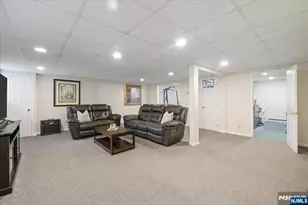 117 Van Riper Ln, Woodcliff Lake, NJ 07677 - Photo 24