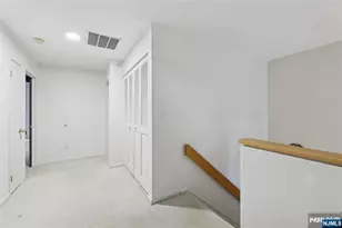 33 Pamrapo Ct C33W, Glen Rock, NJ 07452 - Photo 22