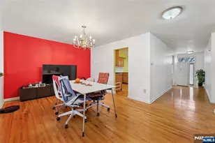 33 Pamrapo Ct C33W, Glen Rock, NJ 07452 - Photo 10