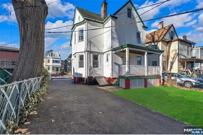 80 22nd Street, East Orange, NJ 07017 - Photo 32