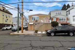391 East Ave, Bayonne, NJ 07002 - Photo 34