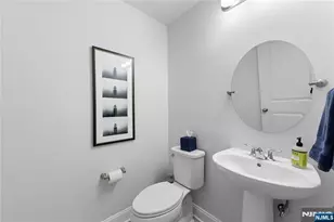 227 Bradley Dr, Wood Ridge, NJ 07075 - Photo 8