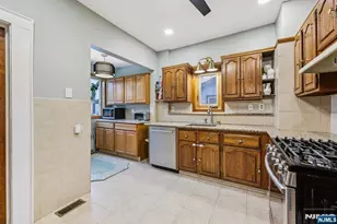 31 Fernwood Terrace, Nutley, NJ 07110 - Photo 12