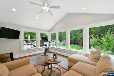 12 Hidden Glen Road, Upper Saddle River, NJ 07458 - Photo 12