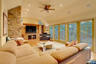 460 Maple Ave, Washington Township, NJ 07676 - Photo 6