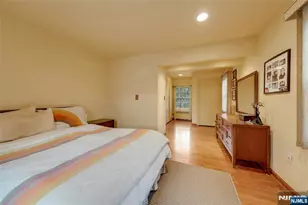 460 Maple Ave, Washington Township, NJ 07676 - Photo 20