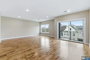 109 7th St, Newark, NJ 07107 - Photo 34