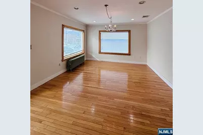 52 Hobart Place, Totowa, NJ 07512 - Photo 4