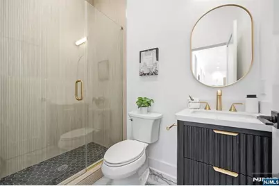 7 Royal Avenue, Livingston, NJ 07039 - Photo 16