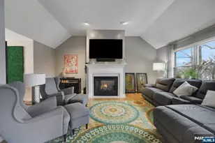 1 Broadway, Park Ridge, NJ 07656 - Photo 6