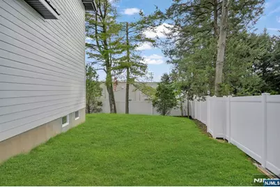 7 Canterbury Lane, Millburn, NJ 07078 - Photo 44