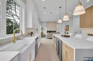 7 Canterbury Ln, Millburn, NJ 07078 - Photo 12