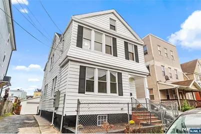 366 Badger Avenue, Newark, NJ 07112 - Photo 20