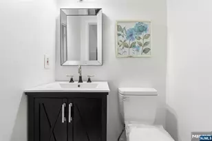 92 Mandeville Ave, Pequannock Township, NJ 07440 - Photo 30