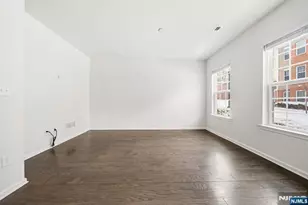 88 Truman Dr, Wood Ridge, NJ 07075 - Photo 6