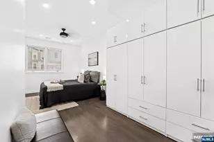 201 Zabriskie Street 1, Jersey City, NJ 07307 - Photo 24