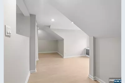 33 Robertson Road, West Orange Township, NJ 07052 - Photo 30