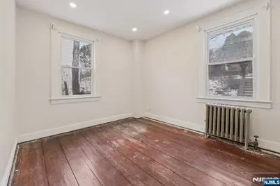 55 Roosevelt Avenue, West Orange Township, NJ 07052 - Photo 22