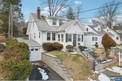 55 Roosevelt Avenue, West Orange Township, NJ 07052 - Photo 2