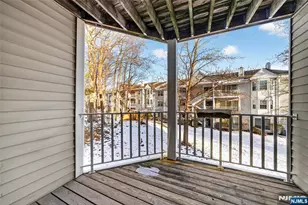 560 Holly Ct, Mahwah, NJ 07430 - Photo 28