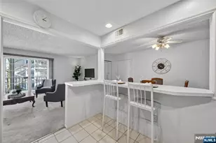 560 Holly Ct, Mahwah, NJ 07430 - Photo 20