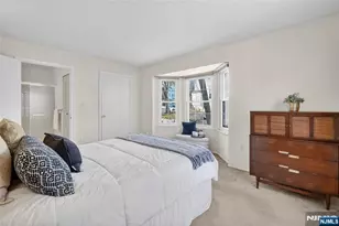 560 Holly Ct, Mahwah, NJ 07430 - Photo 24