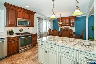 2 Eden Pl, Wayne, NJ 07470 - Photo 12