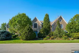 211 Vaccaro Dr, Cresskill, NJ 07626 - Photo 18