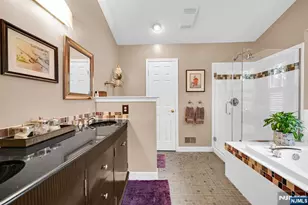 474 Green Mountain Rd, Mahwah, NJ 07430 - Photo 24