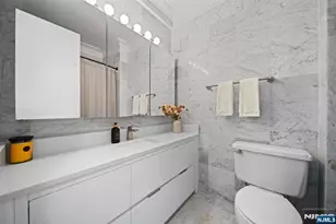 7002 Blvd East Ph 43A, Guttenberg, NJ 07093 - Photo 20