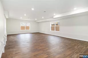 155 Linden Ave, Irvington, NJ 07111 - Photo 32