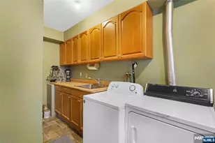 79 Fairfield Ave, West Caldwell, NJ 07006 - Photo 12