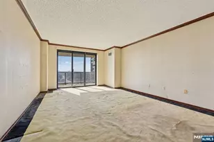 1512 Palisade Ave 16L, Fort Lee, NJ 07024 - Photo 8