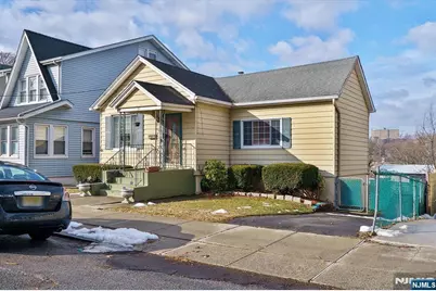 19 William Street, Kearny, NJ 07032 - Photo 2