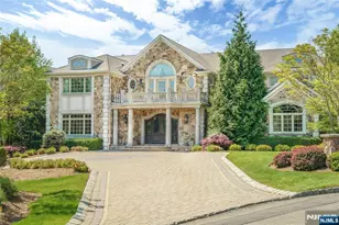 11 Rickland Dr, Caldwell, NJ 07006 - Photo 2