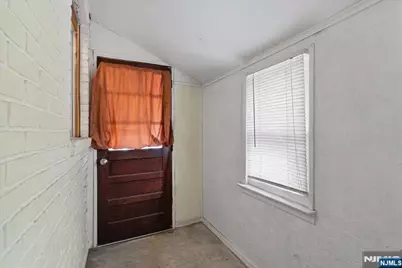 11-05 4th Street, Fair Lawn, NJ 07410 - Photo 28
