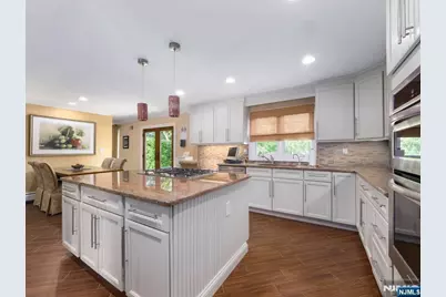 5 Bourbon Street, Wayne, NJ 07470 - Photo 18
