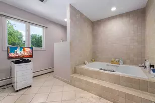 5 Bourbon St, Wayne, NJ 07470 - Photo 30